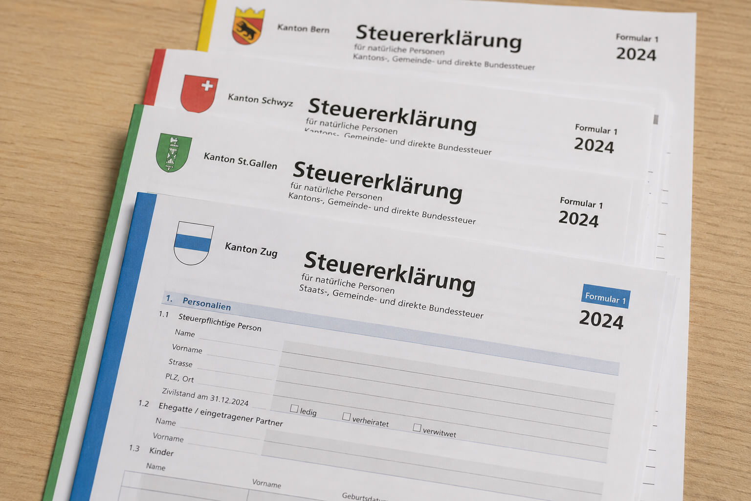 Formulaires cantonaux suisses de déclaration d'impôt pour Berne, Schwytz, Saint-Gall et Zoug